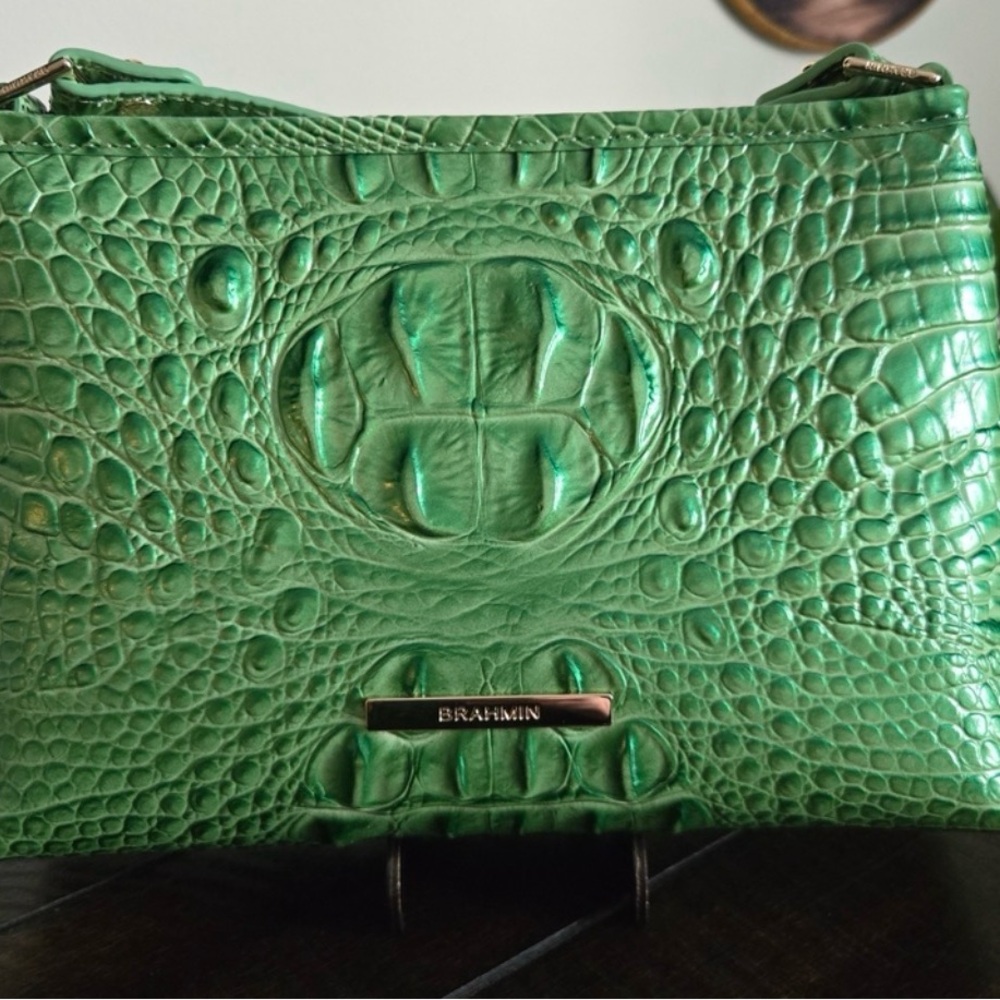 NWT Brahmin Lorelei Green ‘Apple Blush’ Melbourne Embossed Shoulder Bag